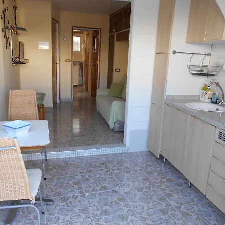 Ambiente Apartment *